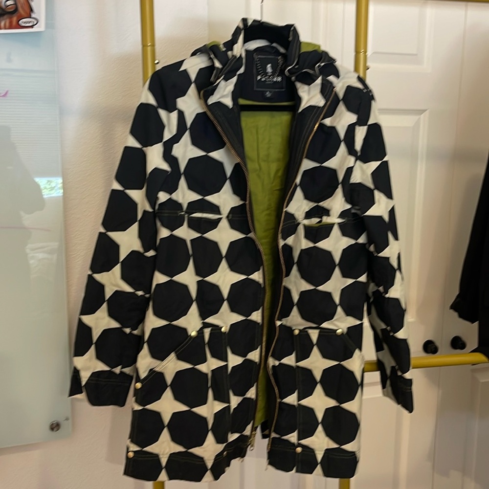 Feller Women’s  Queen Anne Octagon Raincoat Size L